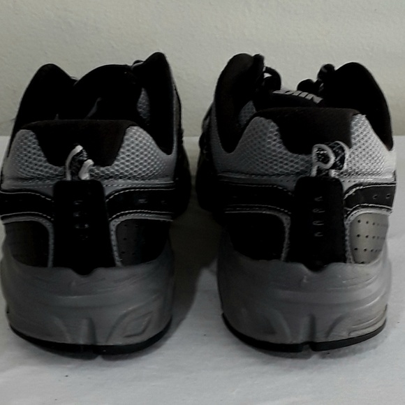 2010 Black and Grey Nike Air Alvord 8 - Picture 4 of 7